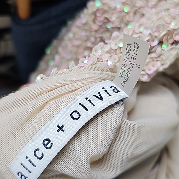 Alice + Olivia Harmie Dress Nude Sequins Mini Dress Size 6 - Picture 8 of 8